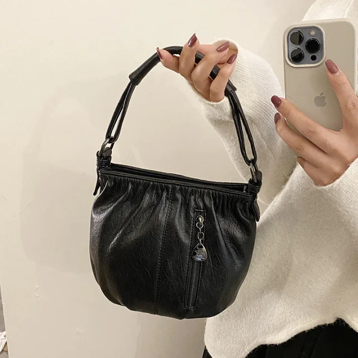 ⏳Time-Limited Special⏰ Pleated Bucket Leather Handbag – Soft Material, Adjustable Strap & Chic Casual Style ✨