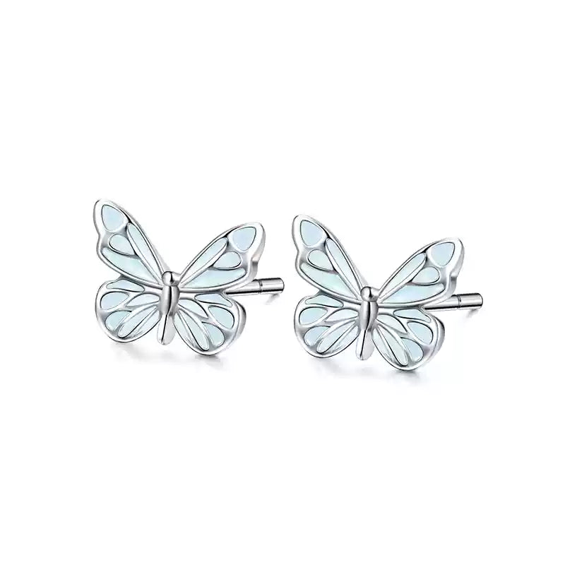 🦋 Blue Butterfly Necklace for Mom – Comes with Gift Box & Card