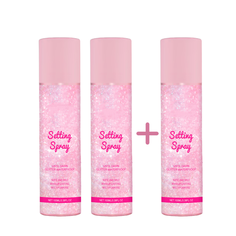 Refreshing Moisturizing and Oil-Control Setting Spray with Subtle Glow