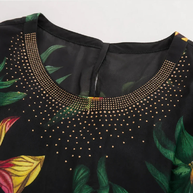 👚 50% OFF NOW! 🌸 Elegant Floral Print Tunic Top – Sheer 3/4 sleeves & double-layer hem – Plus size, lightweight & breezy – perfect for summer or boho chic 🌿✨